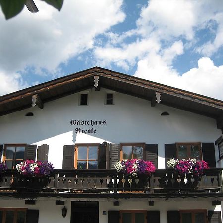 Gaestehaus Nicole Garmisch-Partenkirchen Dış mekan fotoğraf
