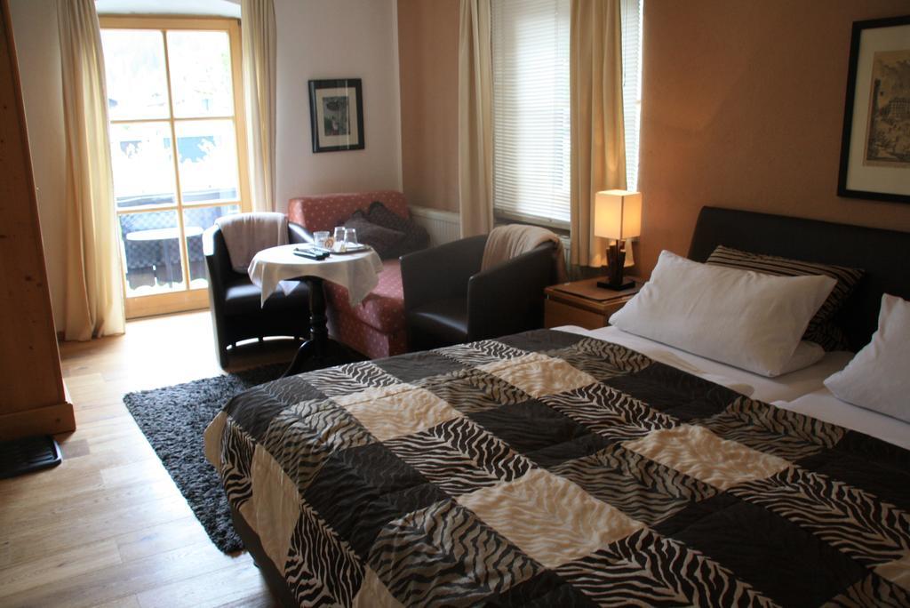 Gaestehaus Nicole Garmisch-Partenkirchen Dış mekan fotoğraf